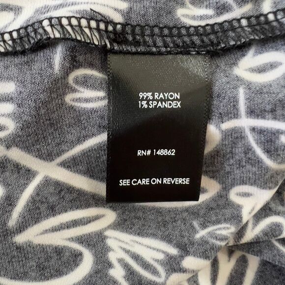 Torrid Studio Knit Surplice Faux Wrap Heart Dress Black White Size 2X edgy - Picture 4 of 15